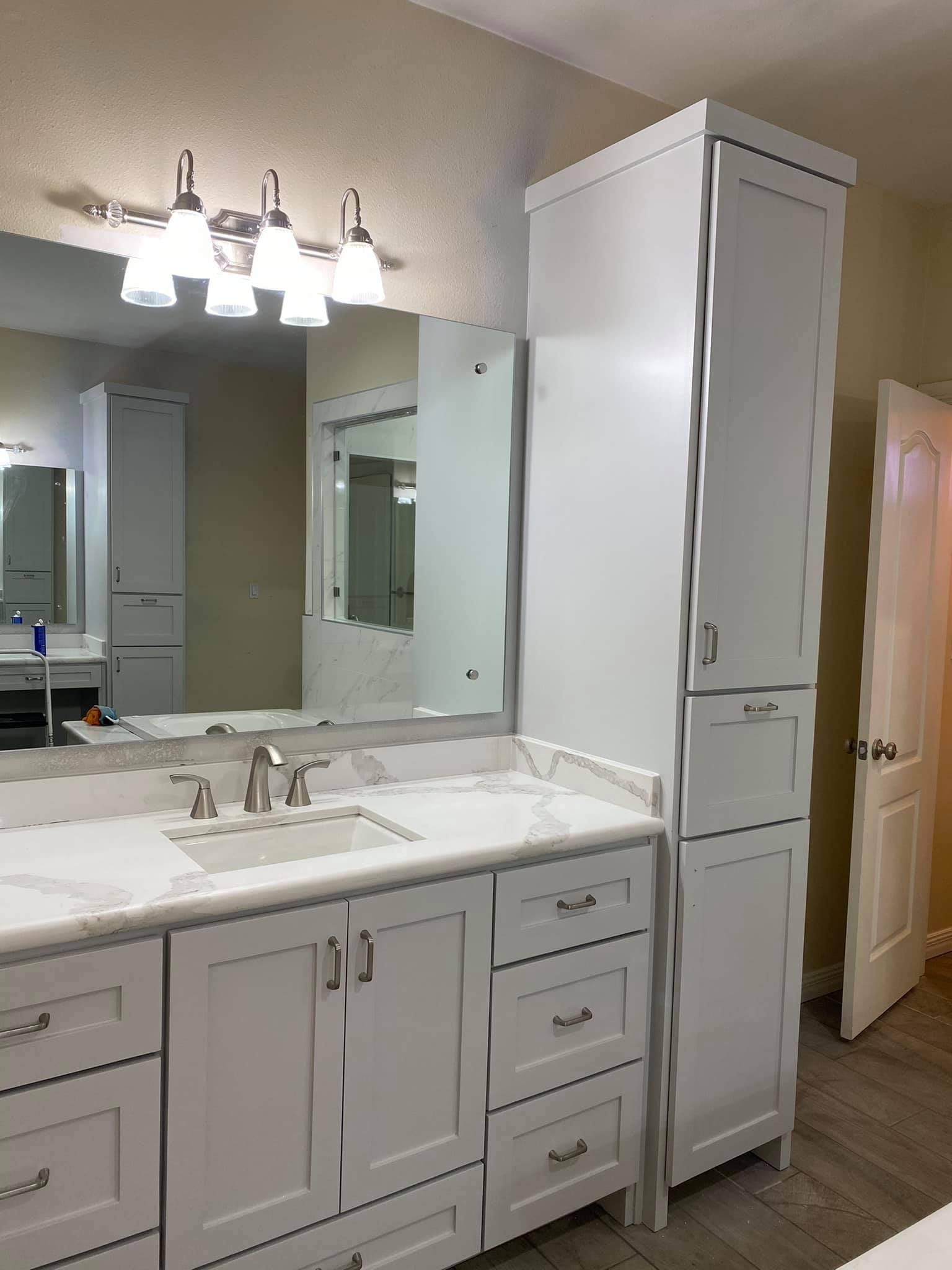 Master Vanity — White Shaker & Linen Tower photo 2