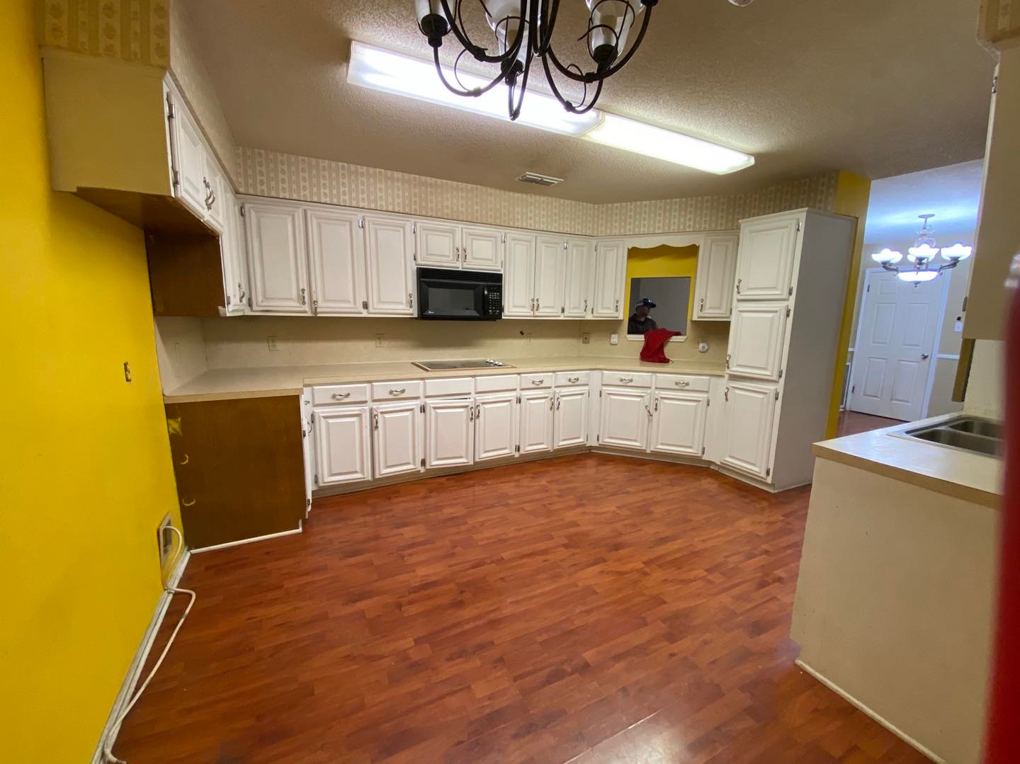 Kitchen Remodel — Dark Shaker & Calacatta Quartz photo 2